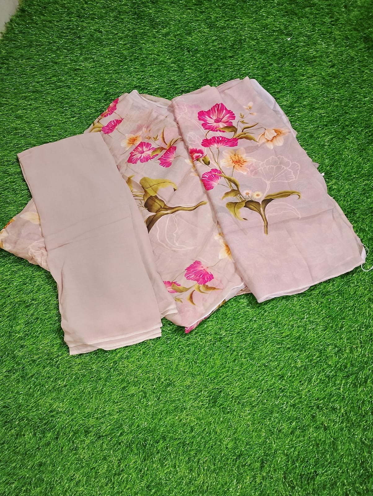 Georgette dupatta suits