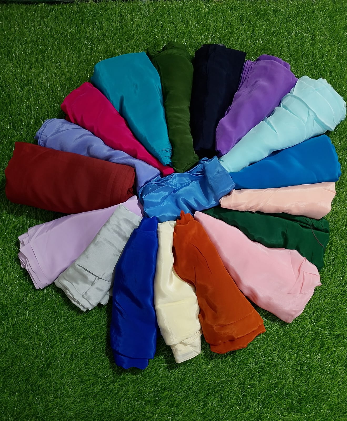 natural crepe colors